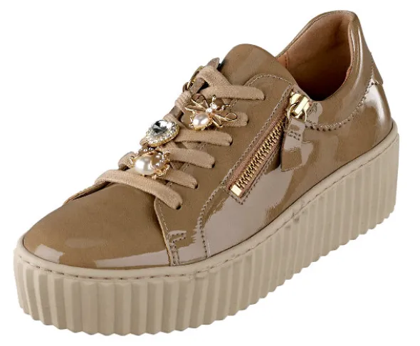 Gabor Sneaker mit Schnürsenkelcharms