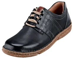 Halbschuh mit markanter Schnürung von Josef Seibel