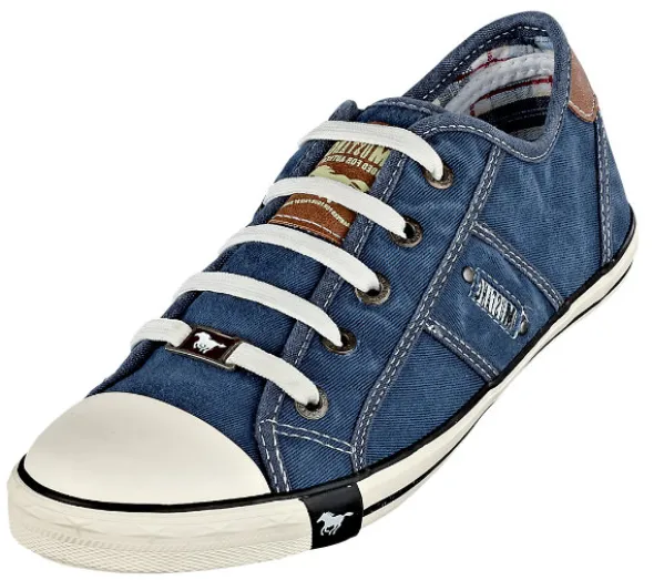 Modischer Denimsneaker in ausdrucksstarken Farben