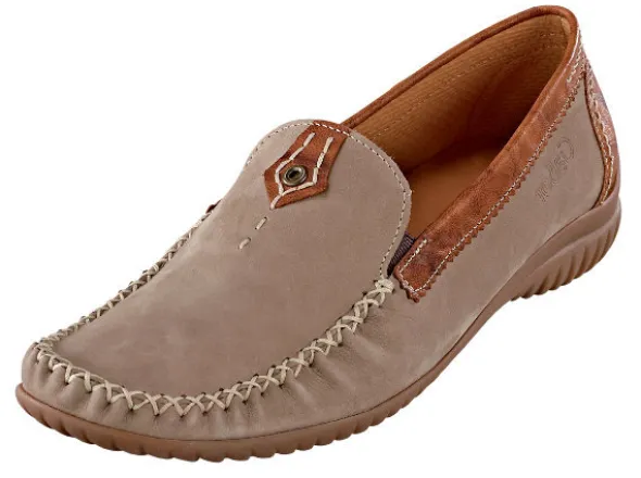 Mokassin-Slipper in bequemer Weite