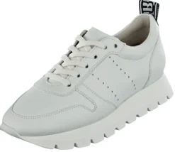 Sportlicher K&S Schnürschuh mit einer Schlaufe an der Ferse
