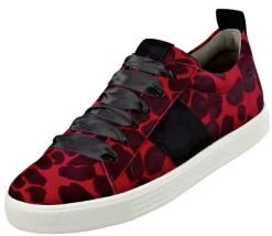Sportlicher K&S Sneaker mit modischen Farbakzenten an den Seiten und der Ferse