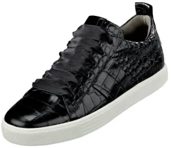 Sportlicher K&S Sneaker mit modischen Farbakzenten an den Seiten und der Ferse