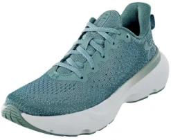 Under Armour Infinite